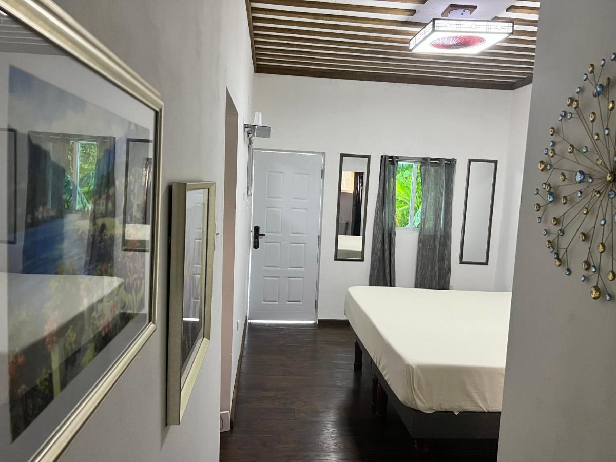 Jamaica Colors Hotel And Eco-Retreat Port Antonio Extérieur photo
